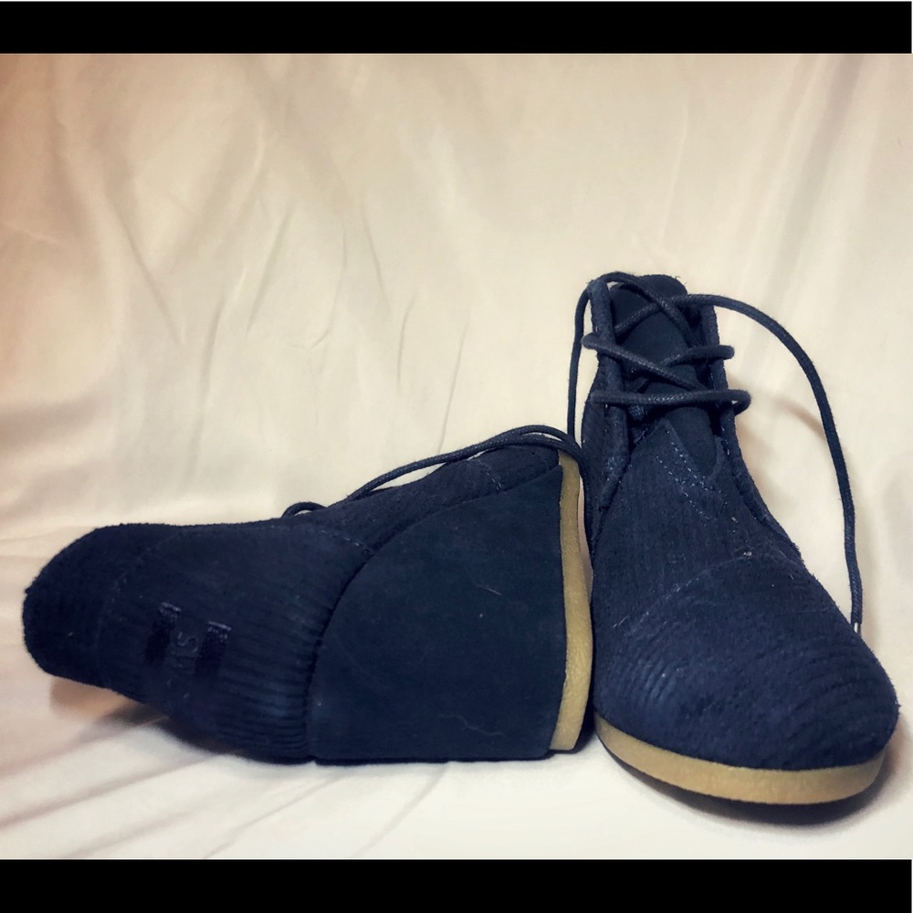 Toms booties